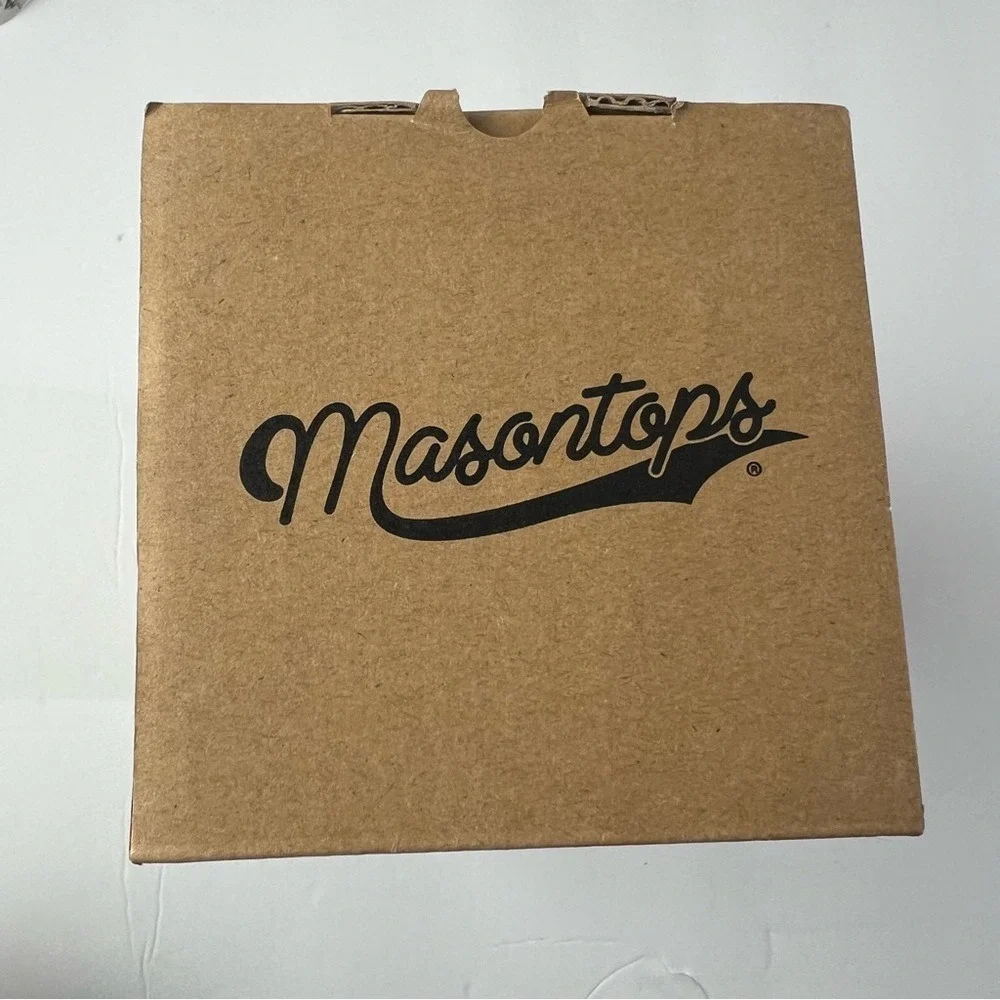 Brand New Masontops Mason Jar Cocktail Shaker‎ Kit